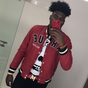 Meet your Posher, Adrian